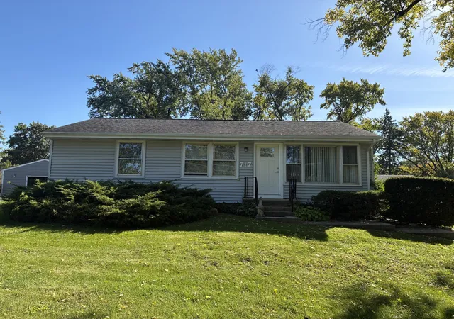 Photo 1 of Single family home for sale at 717 Riedy Rd, Lisle, IL 60532 | MLS# 12781425 | Listing updated on 2026-10-11