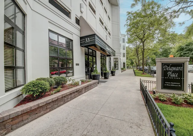 Condo for sale at 33 W Delaware Pl #19H, Chicago, IL 60610 | MLS# 12781428