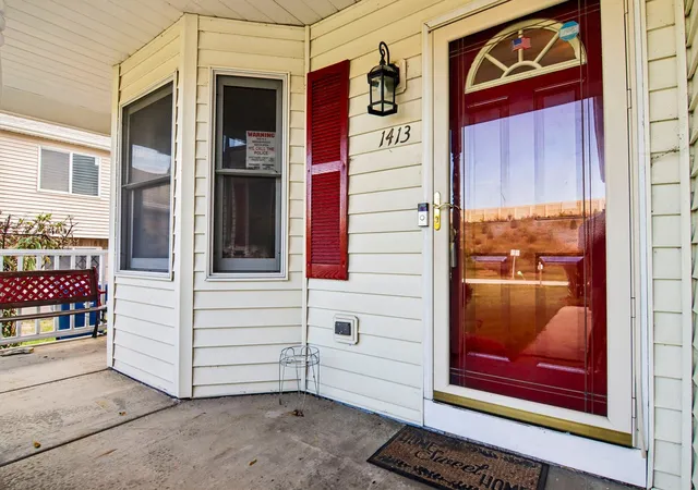 Photo 3 of Single family home for sale at 1413 172nd Street, East Hazel Crest, IL 60429 | MLS# 12781435 | Listing updated on 2026-10-24