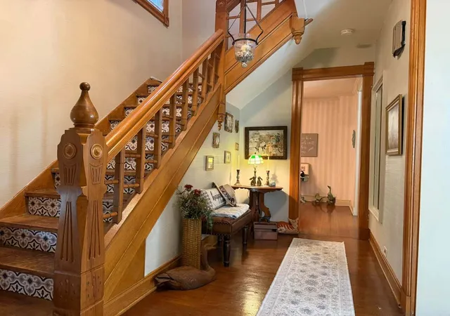 Photo 2 of Single family home for sale at 1637 York St, Quincy, IL 62301 | MLS# 12781444 | Listing updated on 2026-10-09