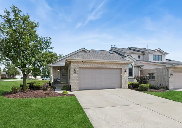 Townhouse for sale at 532 Lisson, New Lenox, IL 60451 | MLS# 12781507
