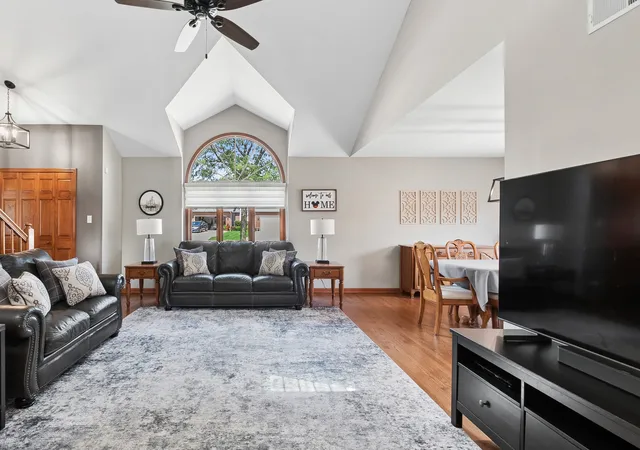 Photo 3 of Townhouse for sale at 532 Lisson, New Lenox, IL 60451 | MLS# 12781507 | Listing updated on 2026-10-09