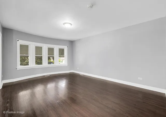 Photo 1 of Single family home for sale at 1615 Wenonah Ave, Berwyn, IL 60402 | MLS# 12781508 | Listing updated on 2026-10-21
