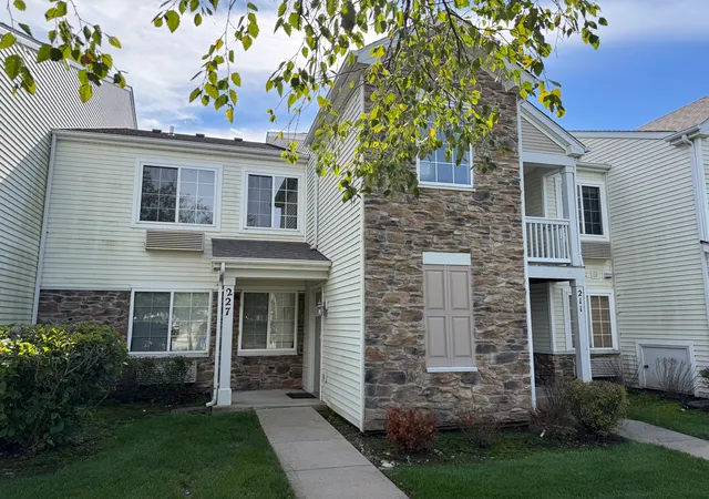 Photo 1 of Condo for sale at 227 Silverstone Dr #227, Carpentersville, IL 60110 | MLS# 12781527 | Listing updated on 2026-10-09