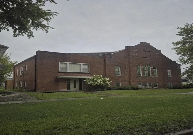 Photo 3 of Single family home for sale at 190 E Grove St, Sheldon, IL 60966 | MLS# 12781531 | Listing updated on 2026-10-09