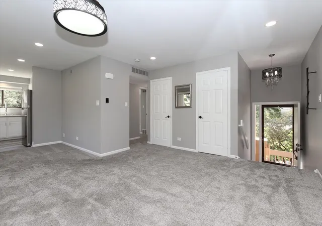 Photo 3 of Condo for sale at 746b Oak Hl Rd #C485SFR, Lake Barrington, IL 60010 | MLS# 12781546 | Listing updated on 2026-10-09