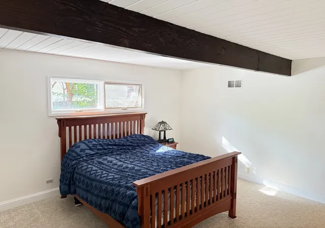 Photo 3 of Single family home for sale at 6n081 Hillcrest Dr, Medinah, IL 60157 | MLS# 12781550 | Listing updated on 2026-10-09