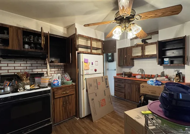 Photo 2 of Single family home for sale at 1220 N Lind Ave, Berkeley, IL 60163 | MLS# 12781555 | Listing updated on 2026-10-16