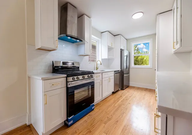 Photo 2 of Single family home for sale at 9606 S Morgan St, Chicago, IL 60643 | MLS# 12781578 | Listing updated on 2026-10-09