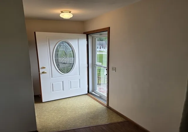 Photo 3 of Single family home for sale at 322 Woodlawn Dr, Prophetstown, IL 61277 | MLS# 12781607 | Listing updated on 2026-10-09