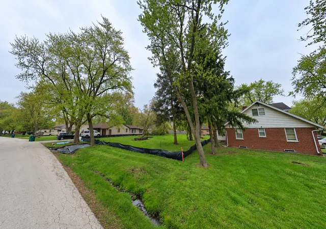 Photo 4 of Land for sale at 2526 Golfview Dr, Joliet, IL 60435 | MLS# 12781621 | Listing updated on 2026-10-09