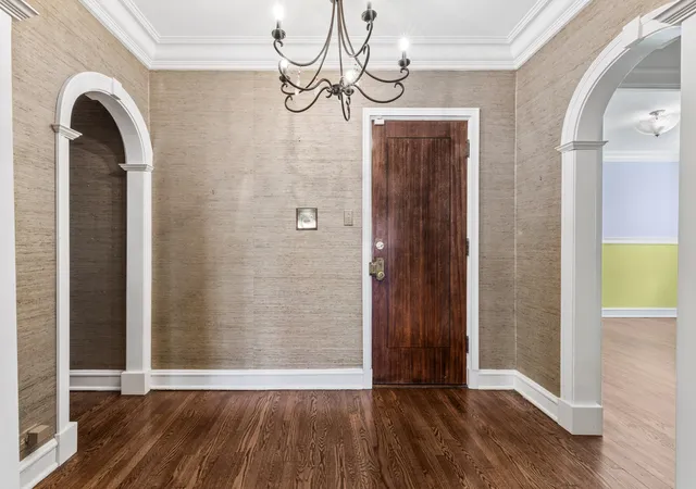 Photo 4 of Condo for sale at 482 Sheridan Rd #1, Evanston, IL 60202 | MLS# 12781628 | Listing updated on 2026-10-09