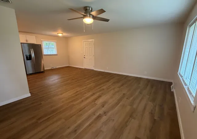 Photo 3 of Single family home for sale at 103 Gary St, Rochelle, IL 61068 | MLS# 12781673 | Listing updated on 2026-10-17