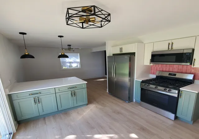 Photo 4 of Single family home for sale at 1832 217 Place, Sauk Village, IL 60411 | MLS# 12781675 | Listing updated on 2026-10-09