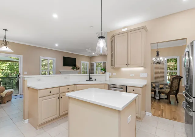 Photo 4 of Townhouse for sale at 1306 Boulder Ct, Woodstock, IL 60098 | MLS# 12781684 | Listing updated on 2026-10-22