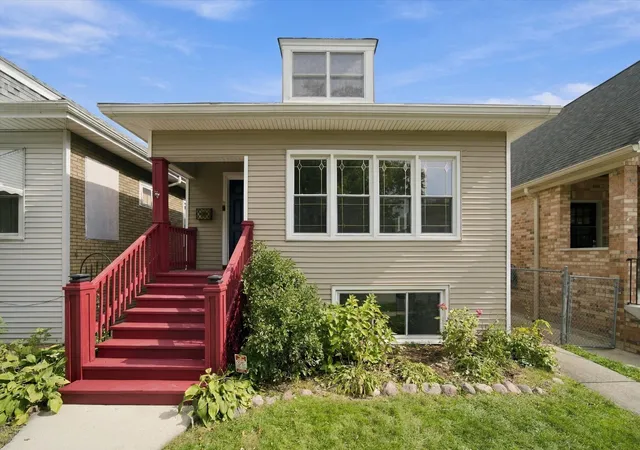 Photo 1 of Single family home for sale at 3747 N Newland Ave, Chicago, IL 60634 | MLS# 12781689 | Listing updated on 2026-10-10