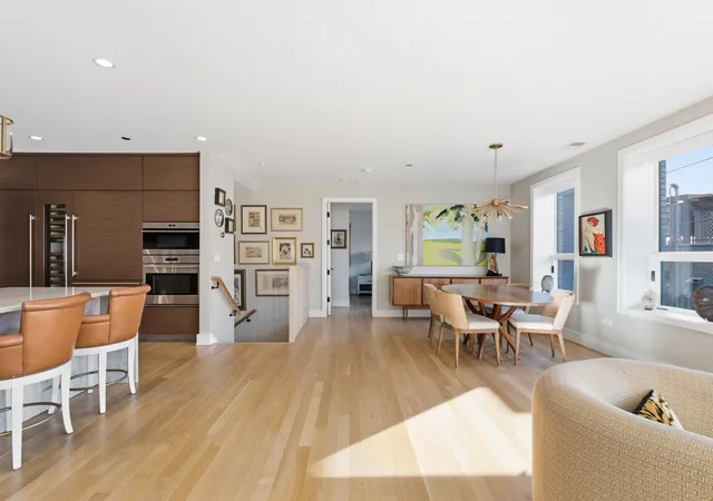 Photo 4 of Condo for sale at 2643 N Hermitage Ave #105, Chicago, IL 60614 | MLS# 12781714 | Listing updated on 2026-10-30