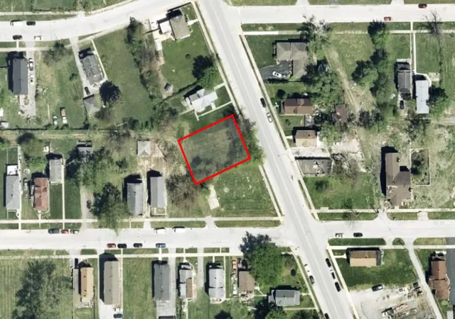 Photo 2 of Land for sale at 15412 Vincennes Rd, Phoenix, IL 60426 | MLS# 12781719 | Listing updated on 2026-10-09