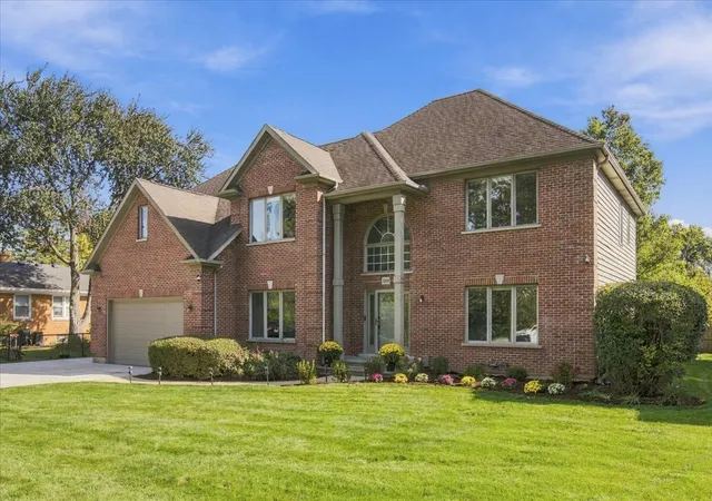 Photo 2 of Single family home for sale at 1203 N Burning Bush Ln, Mount Prospect, IL 60056 | MLS# 12781741 | Listing updated on 2026-10-09