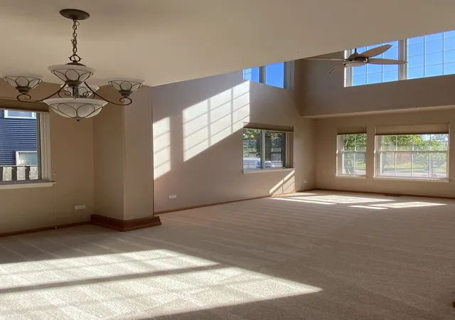 Photo 4 of Single family home for sale at 2430 Lenox Cir, Montgomery, IL 60538 | MLS# 12781790 | Listing updated on 2026-10-09