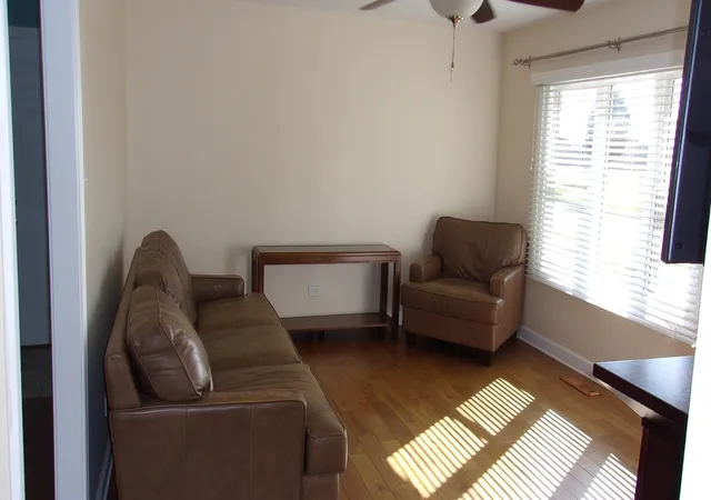 Photo 3 of Single family home for sale at 726 Newland Ave, Romeoville, IL 60446 | MLS# 12781792 | Listing updated on 2026-10-09