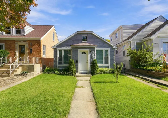 Single family home for sale at 3933 N Plainfield Ave, Chicago, IL 60634 | MLS# 12781793