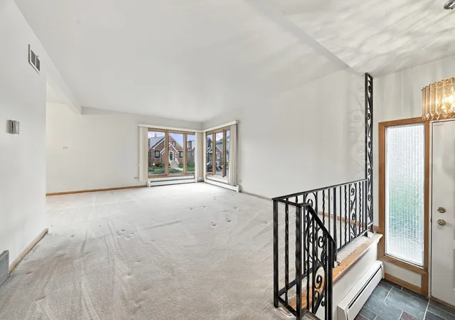 Photo 3 of Single family home for sale at 5708 S Newcastle Ave, Chicago, IL 60638 | MLS# 12781821 | Listing updated on 2026-10-22