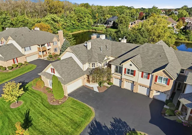 Photo 1 of Condo for sale at 91 Spyglass Cir #0, Palos Heights, IL 60463 | MLS# 12781824 | Listing updated on 2026-10-22