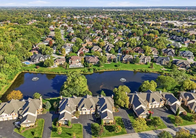 Photo 3 of Condo for sale at 91 Spyglass Cir #0, Palos Heights, IL 60463 | MLS# 12781824 | Listing updated on 2026-10-22