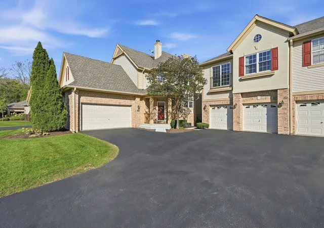Listing Photo 4 - Condo for sale in building located at 91 Spyglass Cir, Palos Heights, IL 60463 - Unit #0
