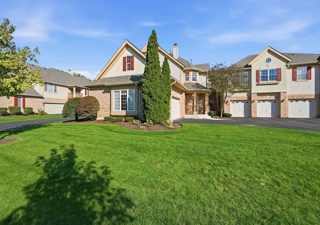 Listing Photo 5 - Condo for sale in building located at 91 Spyglass Cir, Palos Heights, IL 60463 - Unit #0