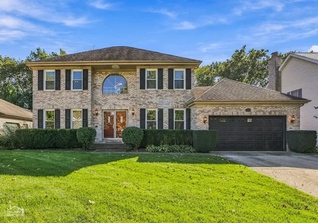 Single family home for sale at 1200 Prairie Dr, Algonquin, IL 60102 | MLS# 12781825