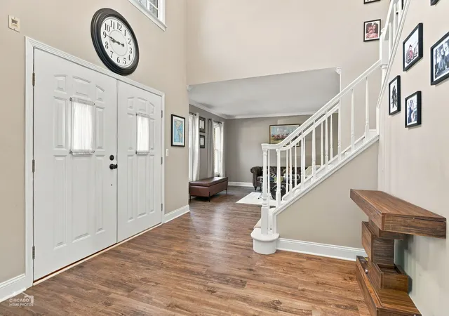 Photo 1 of Single family home for sale at 1200 Prairie Dr, Algonquin, IL 60102 | MLS# 12781825 | Listing updated on 2026-10-21