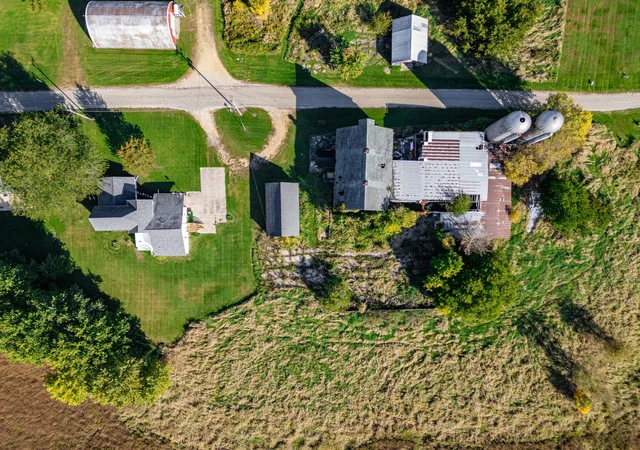 Photo 4 of Single family home for sale at 16108 Anderson Rd, Pecatonica, IL 61063 | MLS# 12781835 | Listing updated on 2026-10-09