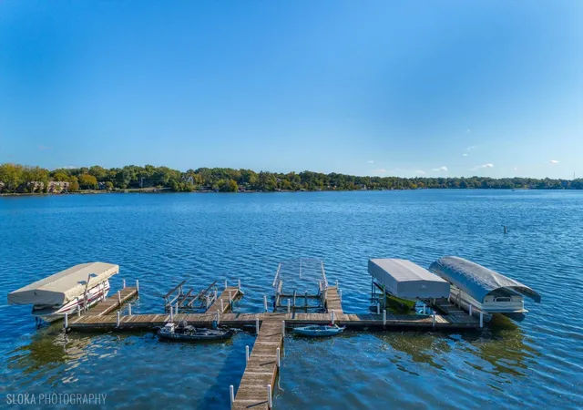 Photo 2 of Townhouse for sale at 247 Sandy Point Ln, Lake Zurich, IL 60047 | MLS# 12781871 | Listing updated on 2026-10-27