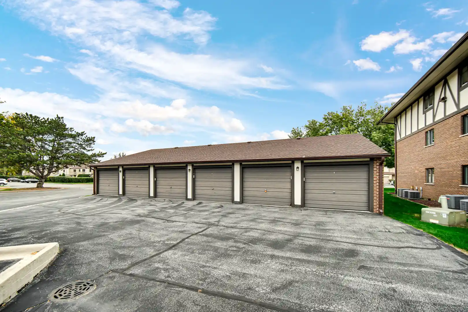 Listing Photo 19 - Condo for sale in 11042 S Theresa Cir located at 11042 S Theresa Cir, Palos Hills, IL 60465 - Unit #3A