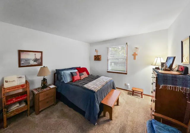 Listing Photo 5 - Condo for sale in building located at 405 Gentleman St, Ottawa, IL 61350