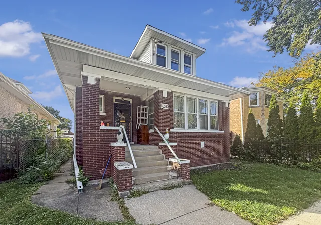 Photo 1 of Single family home for sale at 3253 W 65th Place, Chicago, IL 60629 | MLS# 12781957 | Listing updated on 2026-10-10