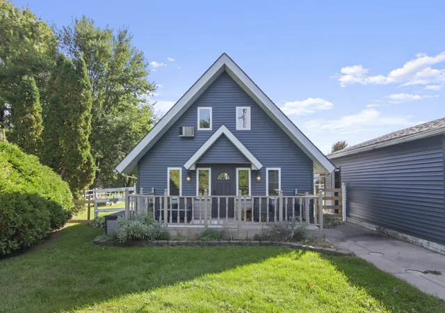 Photo 3 of Single family home for sale at 4686 E 2351st Road, Somonauk, IL 60552 | MLS# 12781972 | Listing updated on 2026-10-09