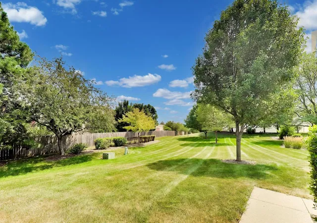 Photo 2 of Townhouse for sale at 2802 Gilcrest Ct, Schaumburg, IL 60193 | MLS# 12782002 | Listing updated on 2026-10-09