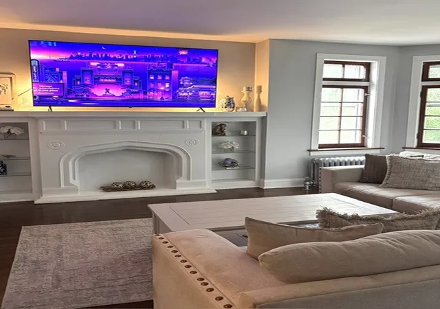Listing Photo 3 - Condo for sale in building located at 10916 S Artesian Ave, Chicago, IL 60655