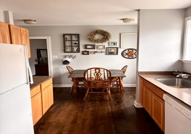 Listing Photo 5 - Condo for sale in building located at 10916 S Artesian Ave, Chicago, IL 60655