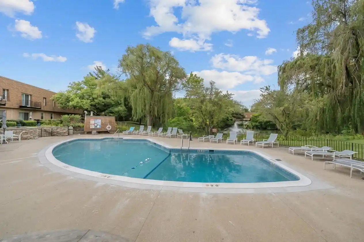 Listing Photo 14 - Condo for sale in 1220 Park Ave located at 1220 Park Ave, Highland Park, IL 60035 - Unit #126