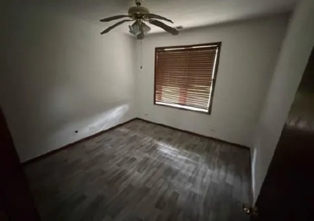 Photo 3 of Single family home for sale at 211 N Haman Rd, Inverness, IL 60010 | MLS# 12782106 | Listing updated on 2026-10-09