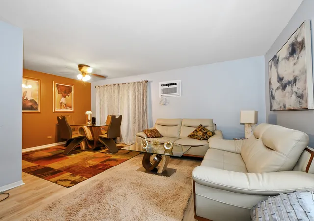Photo 3 of Condo for sale at 15736 Terrace Dr #R02, Oak Forest, IL 60452 | MLS# 12782117 | Listing updated on 2026-10-28