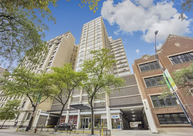 Condo for sale at 3110 N Sheridan Rd #1607, Chicago, IL 60657 | MLS# 12782133
