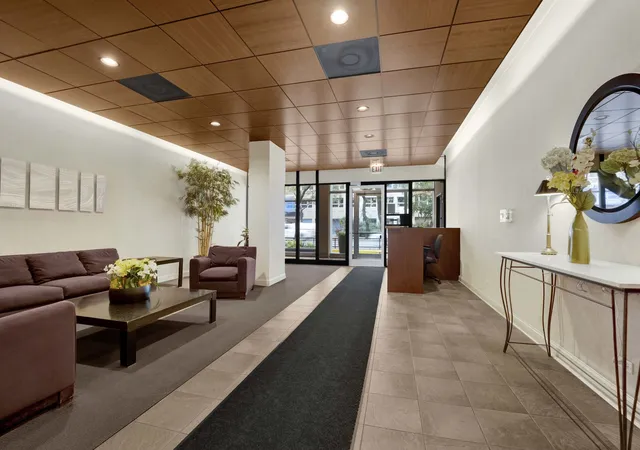 Photo 3 of Condo for sale at 3110 N Sheridan Rd #1607, Chicago, IL 60657 | MLS# 12782133 | Listing updated on 2026-10-09