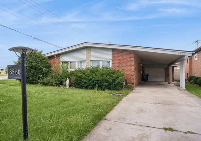 Photo 1 of Single family home for sale at 8560 W Clara Dr, Niles, IL 60714 | MLS# 12782146 | Listing updated on 2026-10-10