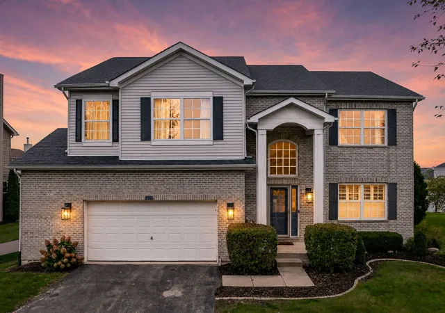 Single family home for sale at 737 Oakwood St, Minooka, IL 60447 | MLS# 12782158