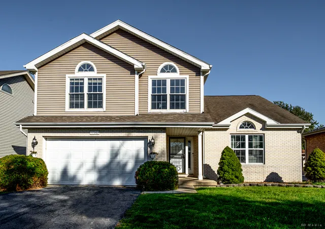 Photo 1 of Single family home for sale at 17963 Edwards Ave, Country Club Hills, IL 60478 | MLS# 12782176 | Listing updated on 2026-10-10